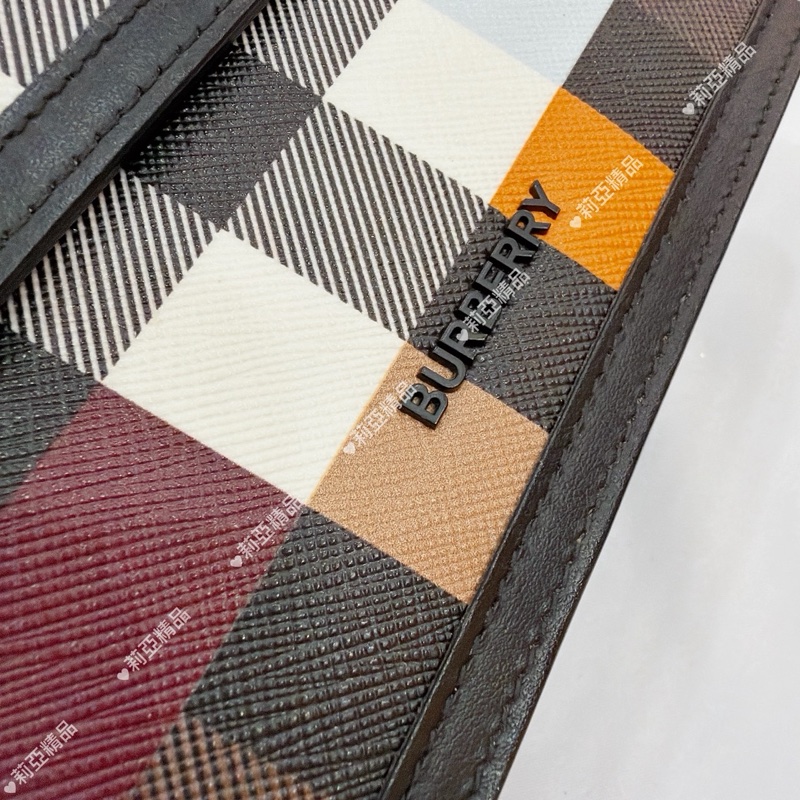 莉亞精品♡ Burberry 格紋彩色翻蓋斜背包 二手-13