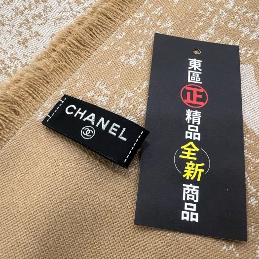 東區正精品㊣CHANEL 全新奶茶色喀什米爾羊毛流蘇圍巾披肩 RZ6449-7
