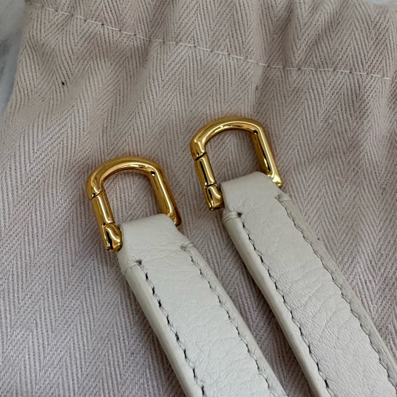 Loro Piana LP19手提單肩飯盒包 白金色 (二代扣)-5