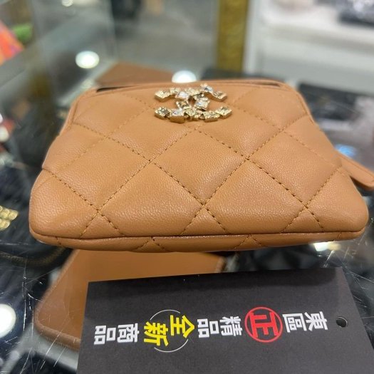 東區正精品㊣CHANEL 香奈兒焦糖色羊皮水鑽19拉鍊卡片夾零錢包吐司包 RZ6451-8