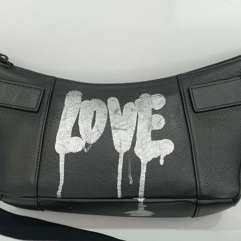 Balenciaga巴黎世家 love塗鴉單肩包。 男女同款-4