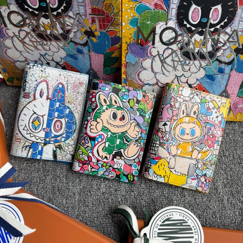 Moynat x Labubu Passport holder-4