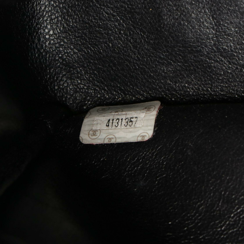 香奈兒 (CHANEL) Matelasse Turnlock Tote 手提包，羊皮材質，海軍藍，金五金，二手 CC-4