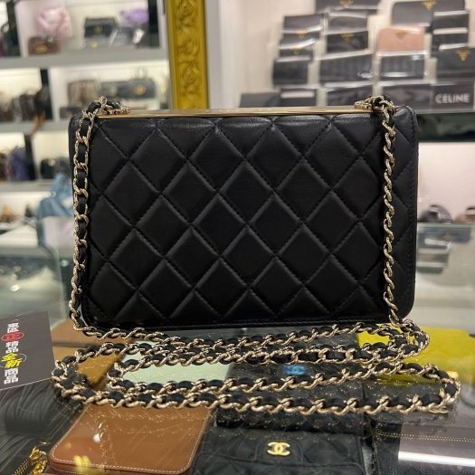 東區正精品㊣CHANEL TRENDY CC WOC A80982 全新黑色羊皮金鍊肩背包晚宴包斜背包 RZ6452-9