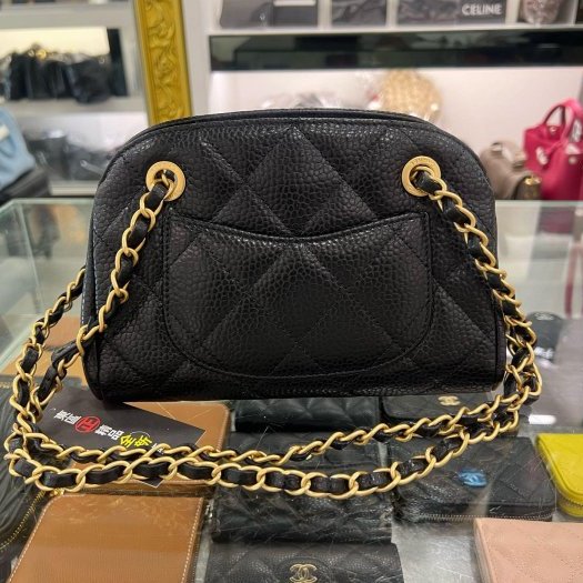 東區正精品㊣CHANEL AS5137 全新香奈兒黑色荔枝紋牛皮金鍊三層拉鍊貝殼包斜背包肩背包 RZ6453-3