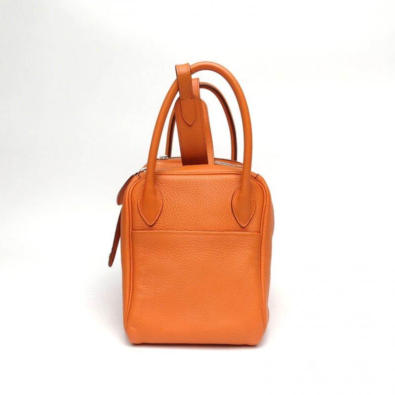 HERMES Lindy30愛馬仕橙TC皮框P銀扣刻肩背包-1