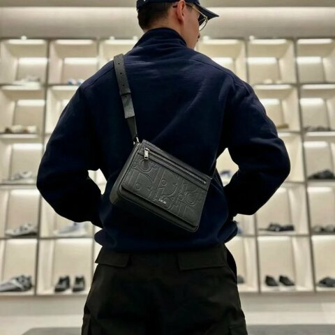 Dior 翻蓋郵差包 黑色 22*18*6 98新配件塵袋