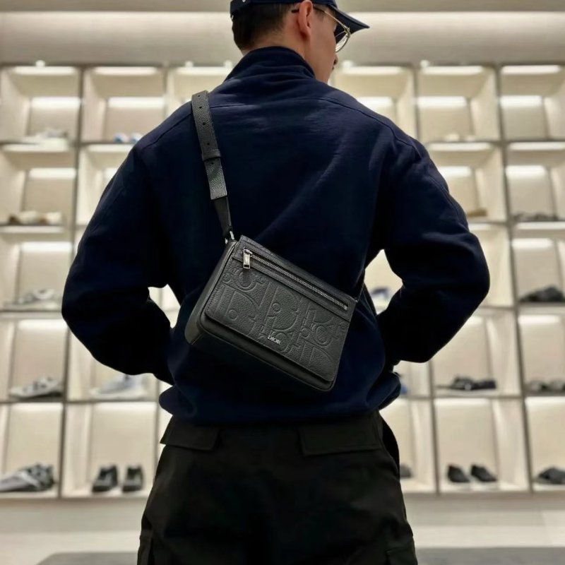 Dior 翻蓋郵差包 黑色 22*18*6 98新配件塵袋-0