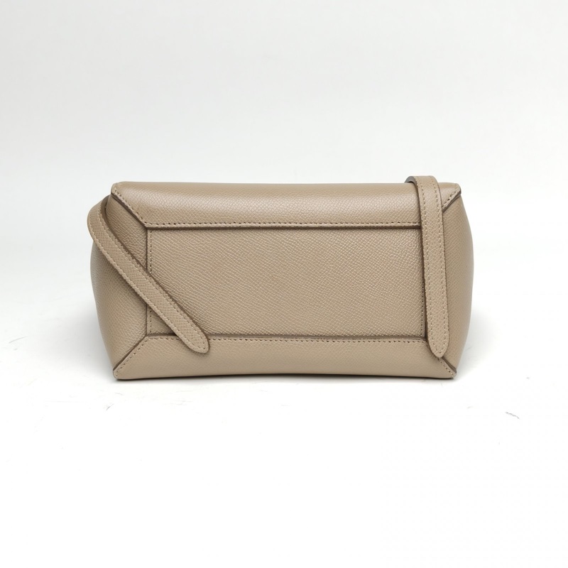 CELINE Belt鯰魚包Nano卡其色牛皮金扣肩背包-3
