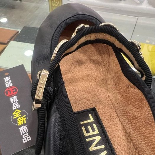 東區正精品㊣CHANEL G45778 全新香奈兒黑色全皮金幣瑪莉珍娃娃鞋平底鞋秀款 37.5號 RZ6466-7