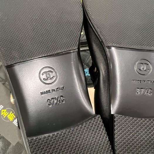 東區正精品㊣CHANEL G45778 全新香奈兒黑色全皮金幣瑪莉珍娃娃鞋平底鞋秀款 37.5號 RZ6466-11