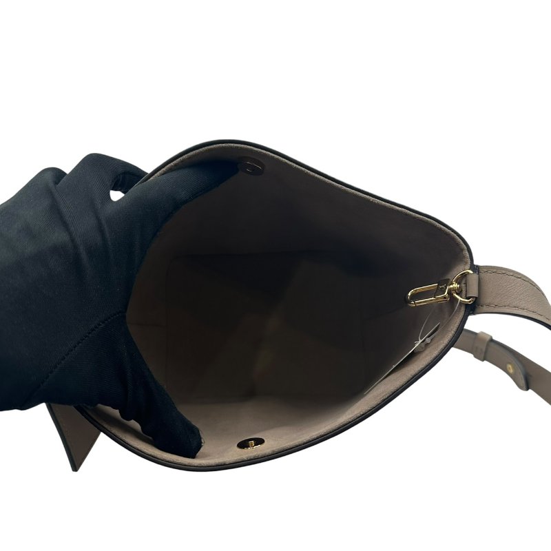 【美收精品】Louis Vuitton 大象灰LOGO斜肩包 C-558【隔月月中將轉賣至日本 上架期限30天】-7