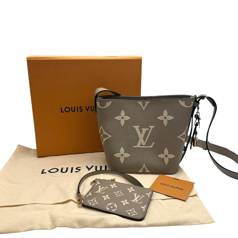 【美收精品】Louis Vuitton 大象灰LOGO斜肩包 C-558【隔月月中將轉賣至日本 上架期限30天】-9