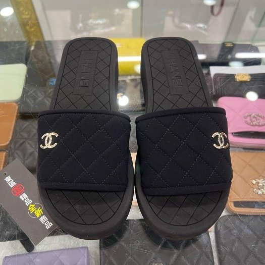 東區正精品㊣CHANEL G40144 全新香奈兒黑色絨毛金雙C厚底涼鞋拖鞋 36號 RZ6469-0