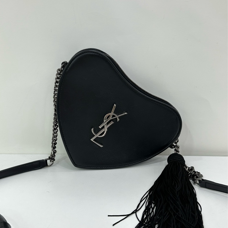 YSL/聖羅蘭 愛心流蘇黑色包-1