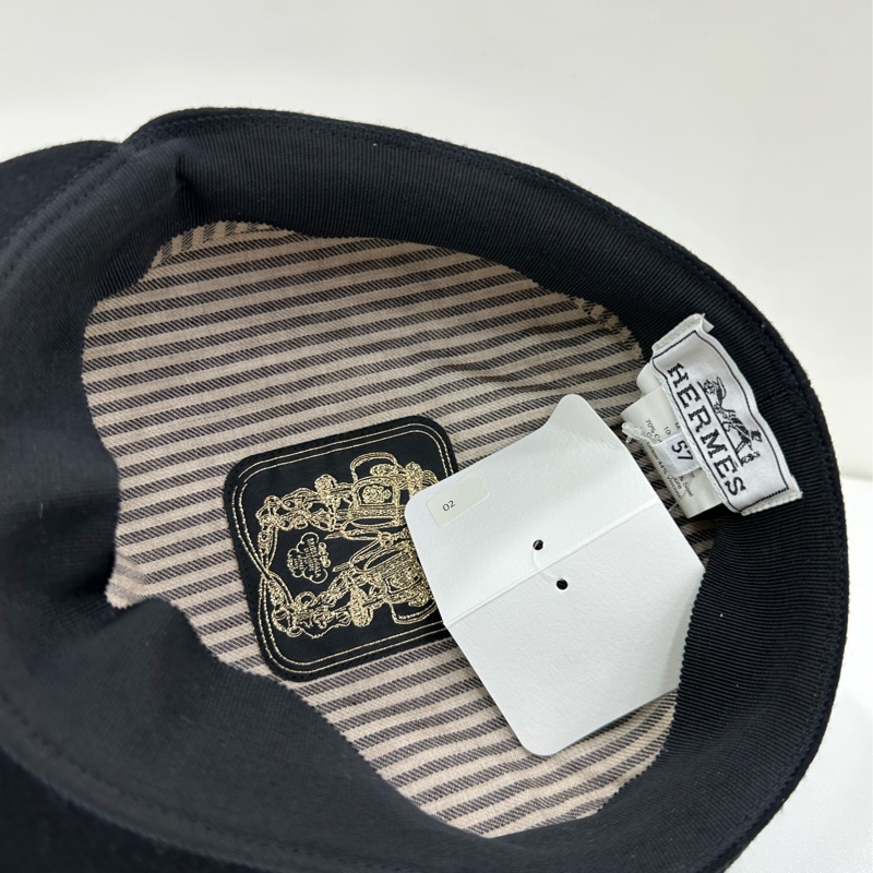 Hermes 黑色配金色豬鼻子鏈條 報童帽 鏈條可拆卸當手鍊 全新57-4