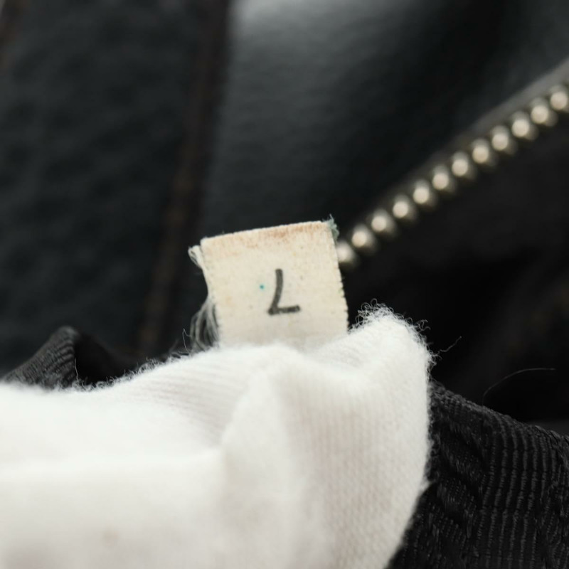 【日本直送】PRADA 黑色銀色皮革肩背包,正品編號 181414SAV-10