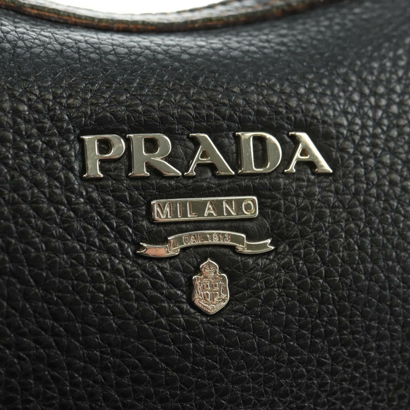 【日本直送】PRADA 黑色銀色皮革肩背包,正品編號 181414SAV-18