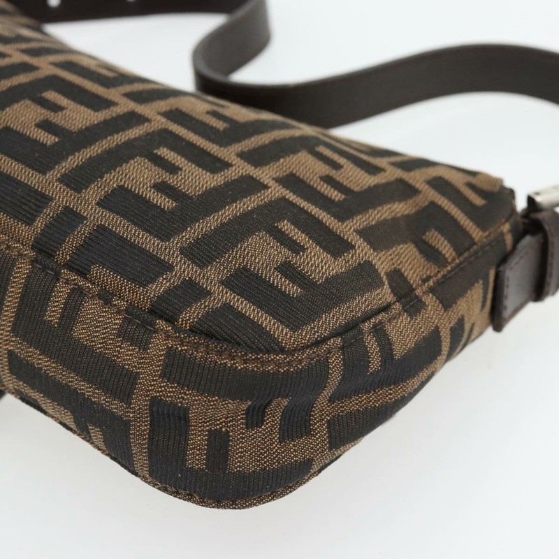 【日本直送】FENDI Zucca帆布Mamma Baguette單肩包 黑色棕色 正品 178872SAM-15