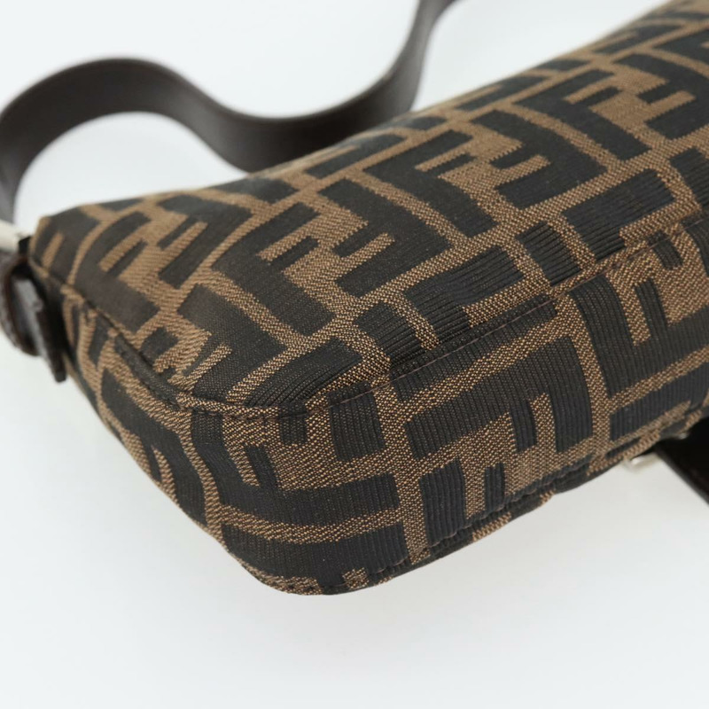 【日本直送】FENDI Zucca帆布Mamma Baguette單肩包 黑色棕色 正品 178872SAM-16