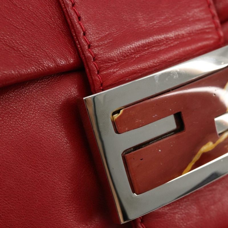 【日本直送】FENDI Mamma Baguette 單肩包，皮革材質，紅色/銀色，貨號 2373 26325，正品編號 181860M-8