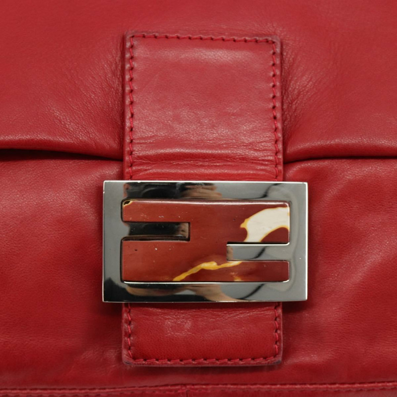 【日本直送】FENDI Mamma Baguette 單肩包，皮革材質，紅色/銀色，貨號 2373 26325，正品編號 181860M-18