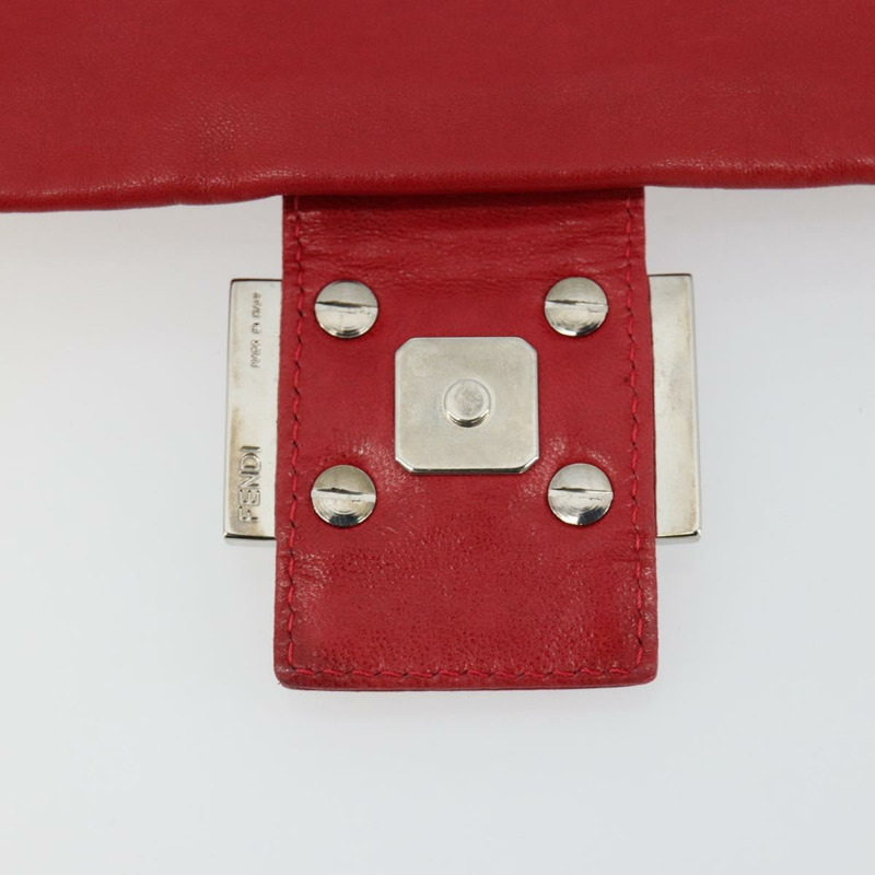【日本直送】FENDI Mamma Baguette 單肩包，皮革材質，紅色/銀色，貨號 2373 26325，正品編號 181860M-20
