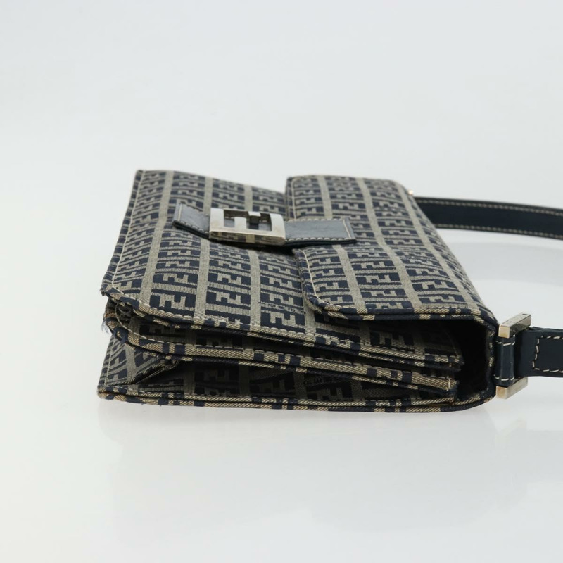 【日本直送】FENDI Zucchino帆布單肩包 海軍藍 銀色 正品 182201V-2