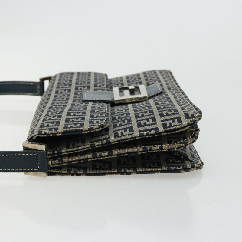 【日本直送】FENDI Zucchino帆布單肩包 海軍藍 銀色 正品 182201V-3