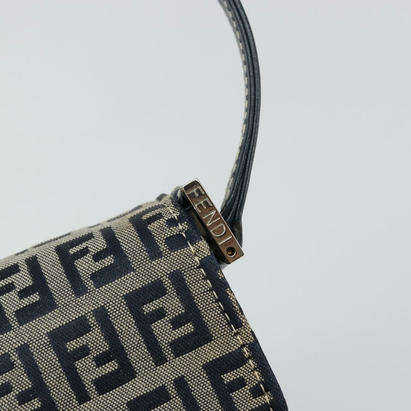 【日本直送】FENDI Zucchino帆布單肩包 海軍藍 銀色 正品 182201V-18