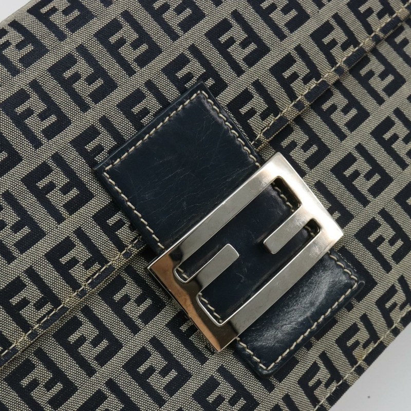 【日本直送】FENDI Zucchino帆布單肩包 海軍藍 銀色 正品 182201V-19