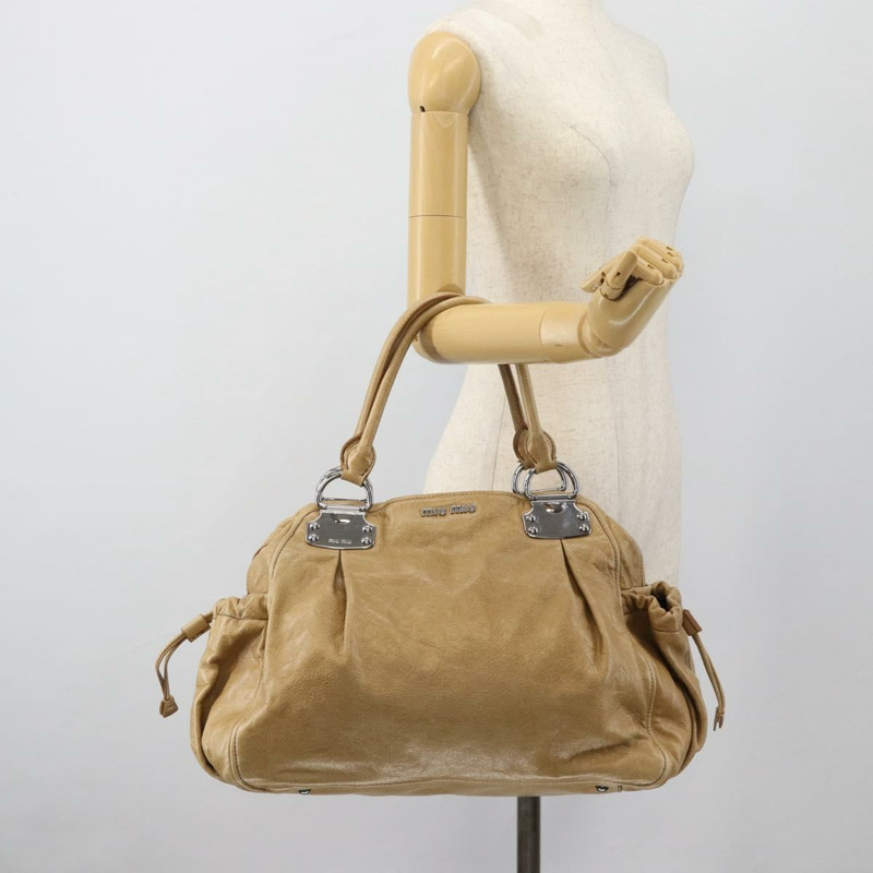 【日本直送】Miu Miu Vitter Lux 手提包皮革米色銀色正品 182126V-22