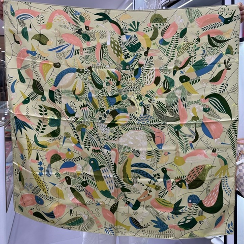 Hermes 愛馬仕 絲巾 鳥兒的舞會 90*90cm