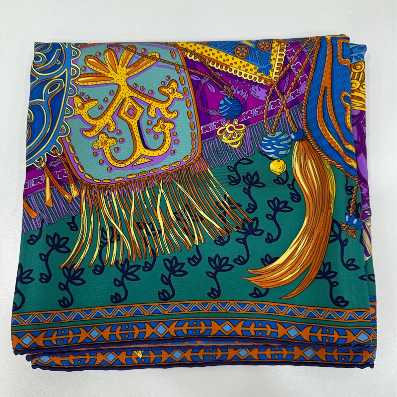 Hermes 愛馬仕 高加索騎士 絲巾 90*90-1