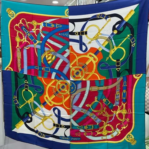 Hermes 愛馬仕 鏈條真絲絲巾，140x140cm