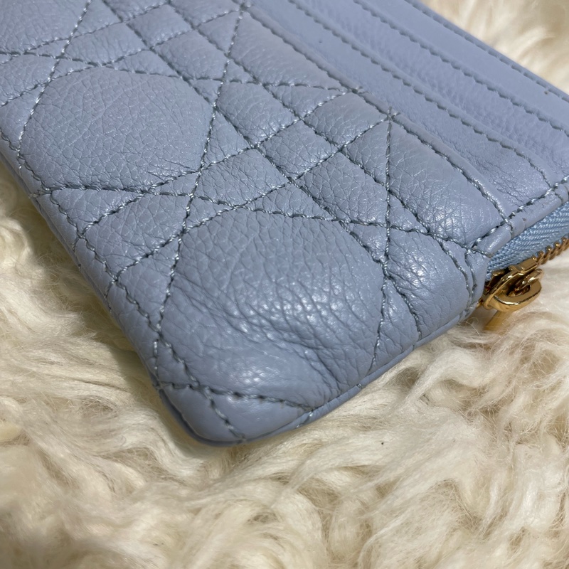 Dior 粉藍色牛皮咭包-5