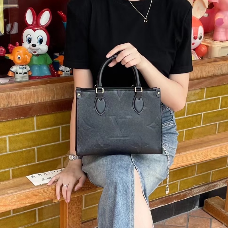 Louis Vuitton路易威登Onthego小號黑色全皮壓紋Tote芯片款♻️-6