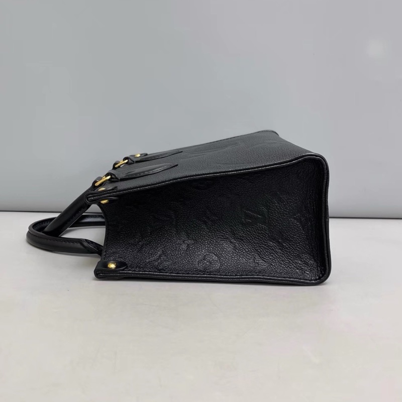 Louis Vuitton路易威登Onthego小號黑色全皮壓紋Tote芯片款♻️-14