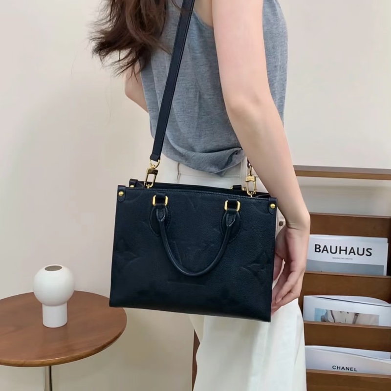 Louis Vuitton路易威登Onthego小號黑色全皮壓紋Tote芯片款♻️-26