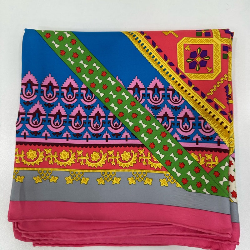 Hermes 絲路系列：黃金與白銀主題 90×90cm-1