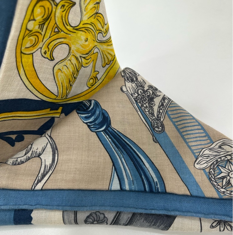 Hermes 愛馬仕 桑蠶絲山羊絨馬鐙混搭系列大三角巾披肩 圍巾 210*110cm-3