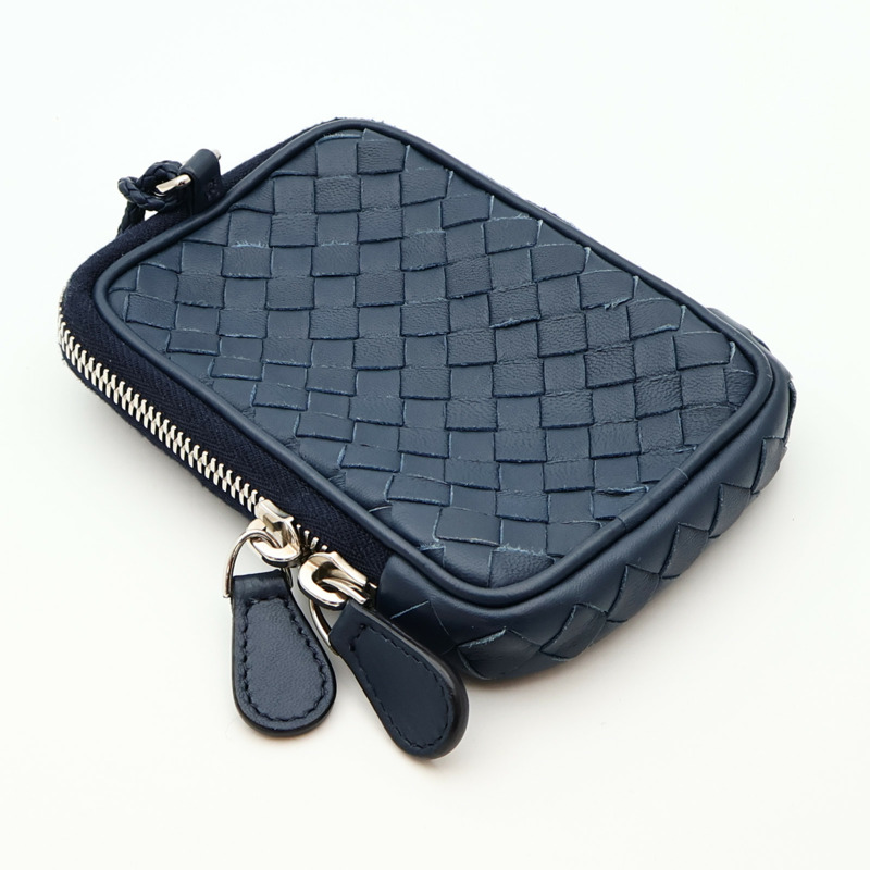 BOTTEGA VENETA 羊皮皮革Zip Strap Pouch小袋-6