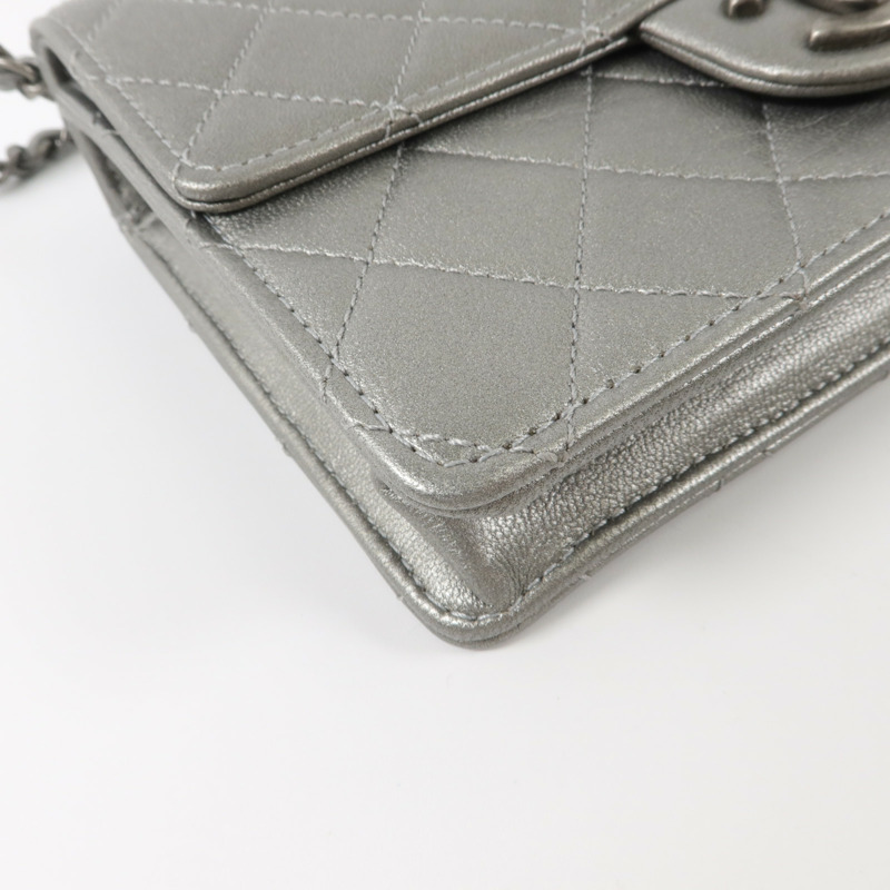 CHANEL 牛皮皮革Matelasse Small Flap Bag鏈帶肩背袋-12
