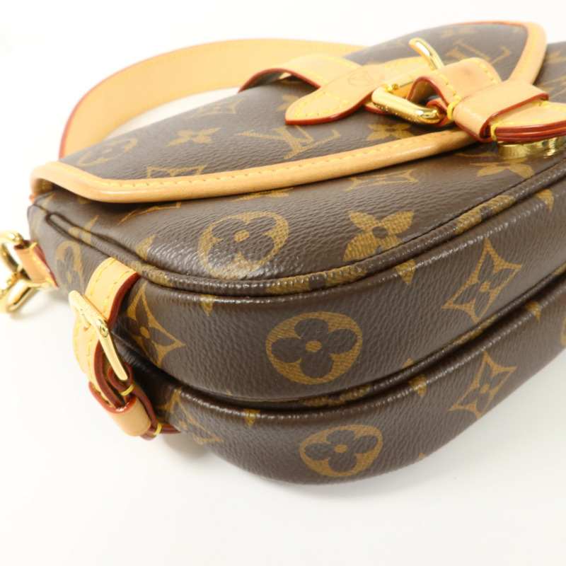 LOUIS VUITTON Monogram Saumur BB金扣手挽肩背兩用袋-11
