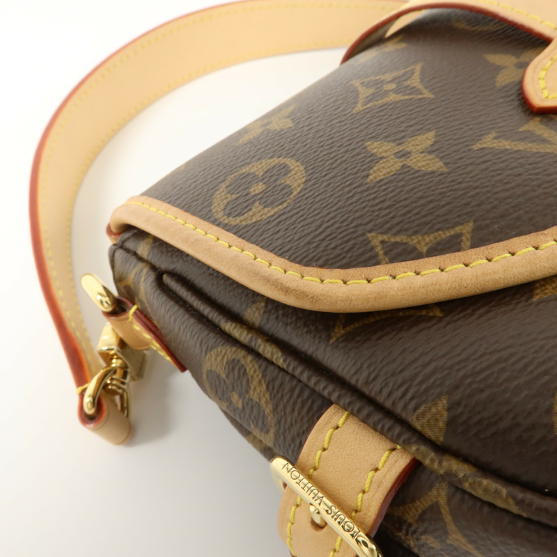 LOUIS VUITTON Monogram Saumur BB金扣手挽肩背兩用袋-18