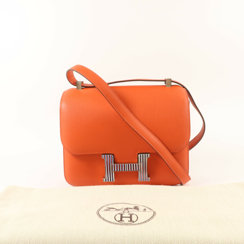 HERMES Evercolor皮革Constance 24肩背袋Feu-8