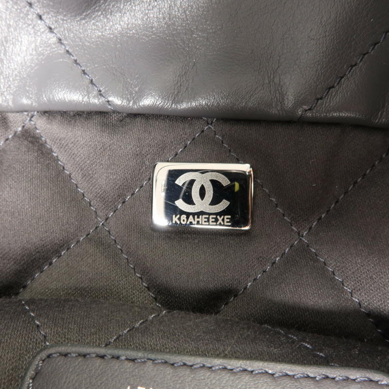 CHANEL 牛皮皮革Chanel 22 Small鏈帶肩背袋-6
