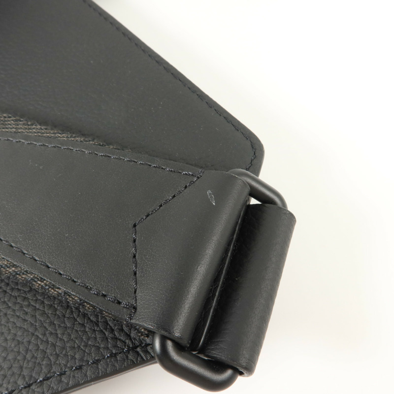 LOUIS VUITTON 牛皮皮革Aerogram Takeoff Sling Bag肩背袋-15