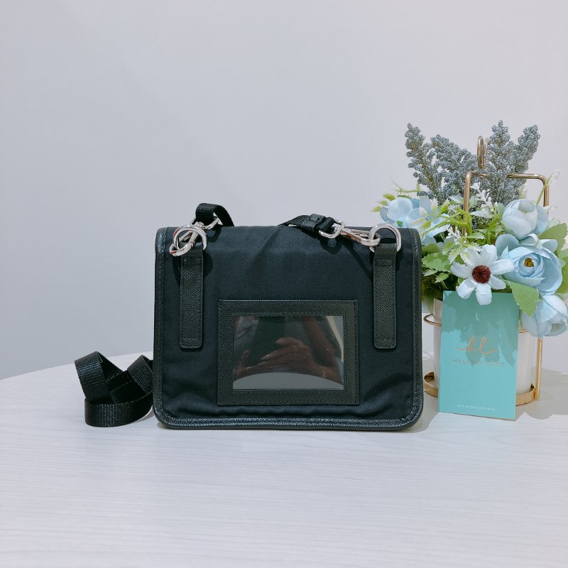 TK2063 Prada 黑色經典腰包 男女通用 Smartphone Case Black-2