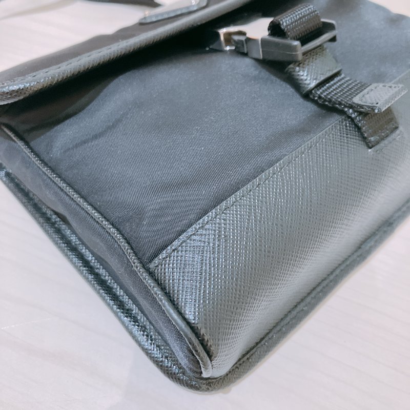 TK2063 Prada 黑色經典腰包 男女通用 Smartphone Case Black-3